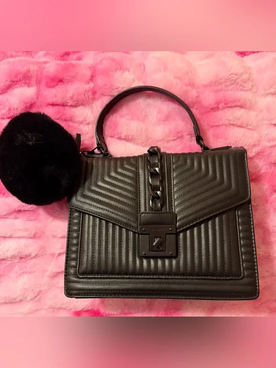 Quilted Top-Handle Satchel Bag in Black