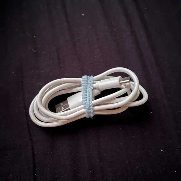 Universal White USB Charging Cable type c