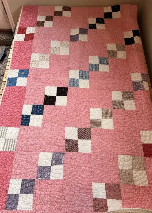 Vintage Handmade Patchwork Quilt Size 76x42 Pink M3