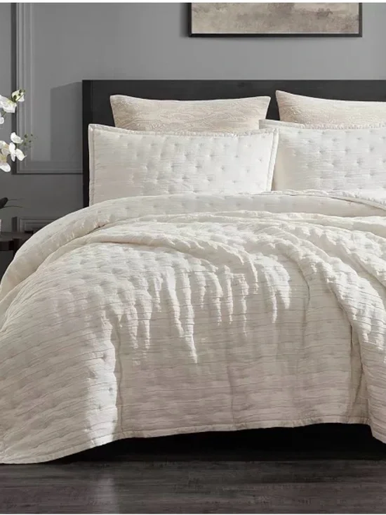 Donna Karan Meditate King Quilt Ivory 108x96 in
