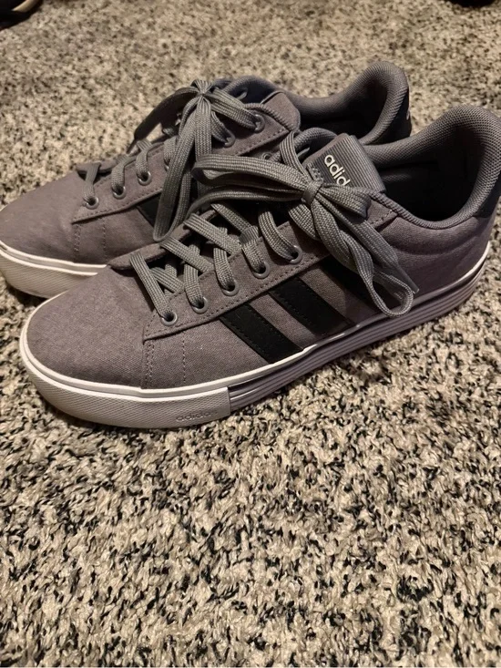 adidas Men’s Gray Sneakers with Black Stripes