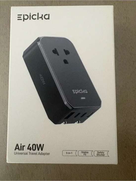Air 40W Universal Travel Adapter - Black
