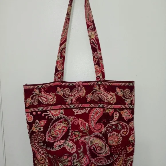 Vera Bradley Quilted Maroon Paisley Tote Bag plaid lining button closure pocket