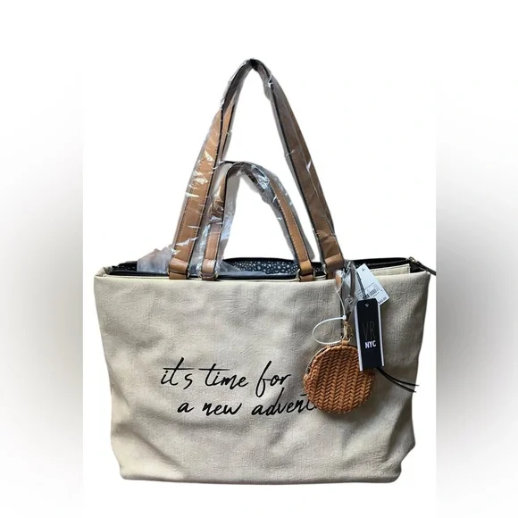 VR NYC Tote Bag Large Beige Adventure Travel Weekender w Pouch New with Tags‎