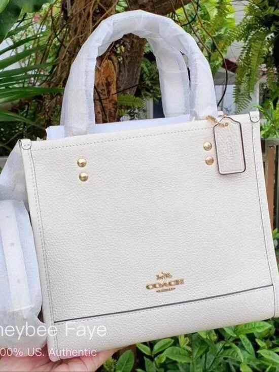 NWT Coach Dempsey Tote 22 Pebble Leather CO971 Chalk