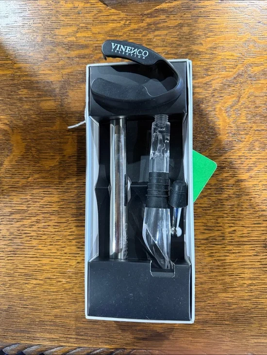 Vine-Co Black Wine Accessory Set with Aerator and Pourer