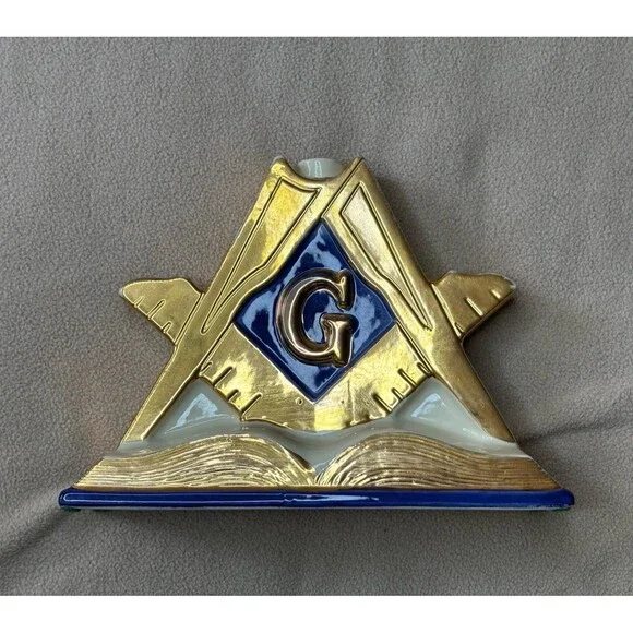 Vintage 1971 Porcelain Masonic Liquor Decanter Freemasons Square Compass EMPTY