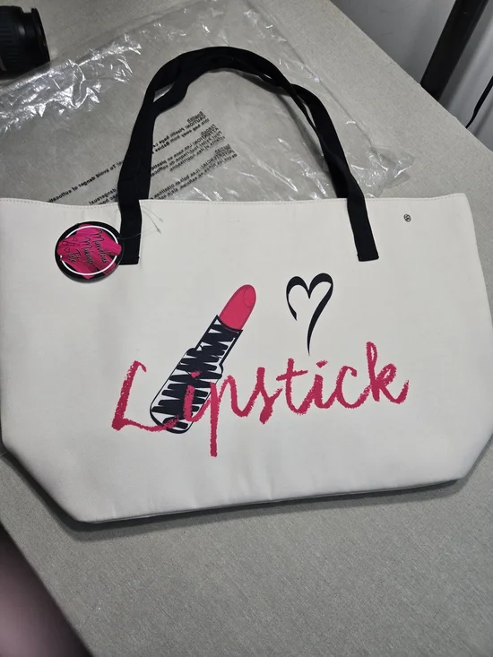 Marvelous Canvas Lipstick Tote Bag with Black Handles - Pink Print NWT