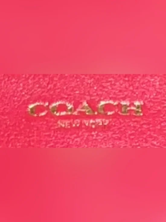 *VINTAGE* Coach Red Leather Clutch/Wristlet with Gold Logo