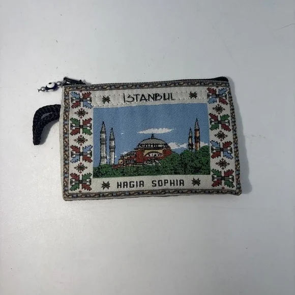 NEW Istanbul‎ Turkey Hagia Sophia Coin Change Purse Make Up Bag with Zipper