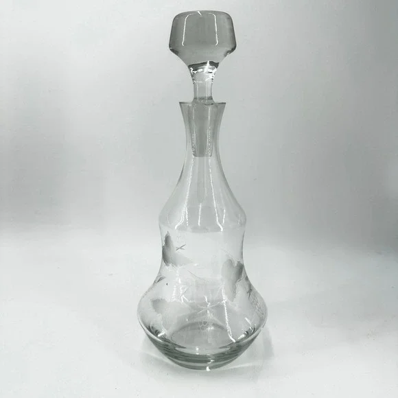 Vintage Etched Glass Decanter with Stopper Grapevine Leaf Pattern Clear 12.5