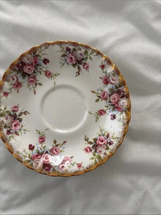 Royal Albert Pink Rose Floral Saucer with Gold Rim Tea saucer