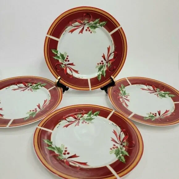 4 Gibson Everyday  Holly Berries & Ribbon 7 3/4