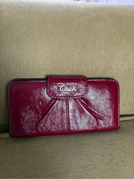 Coach Patent Leather Accordion Wallet - Burgundy