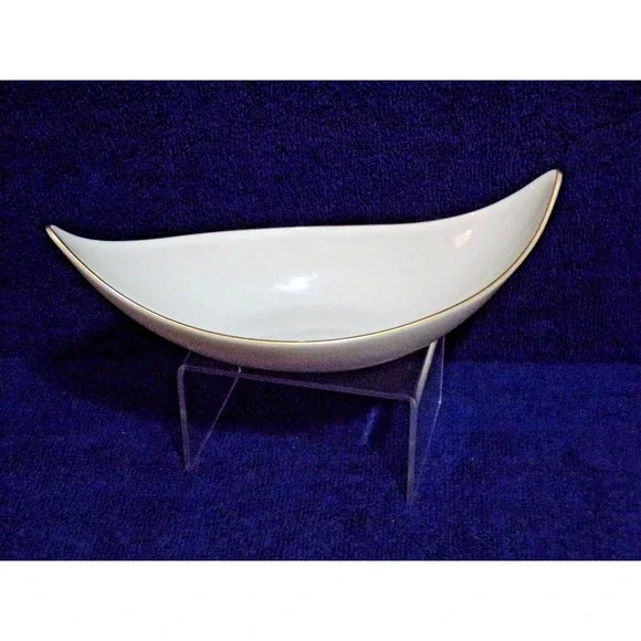 Lenox Ivory 24K Gold Trim Porcelain Oblong Boat Shaped Bowl Dish Made in the USA