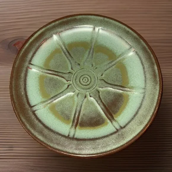 VTG FRANKOMA Wagon Wheel Dinner Plate #94FL Prairie Green/Brown 10.25”