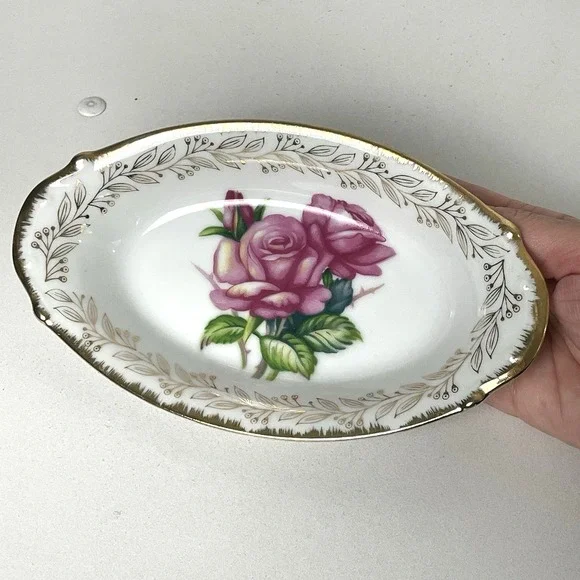 Norcrest Porcelain Oval Dish 7.5