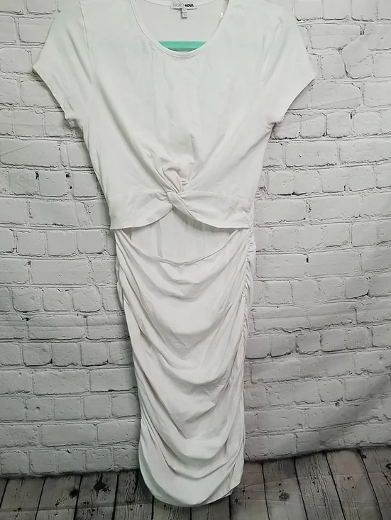 Fashion Nova White Scoop Neck Open Midriff Rouched Dress Large