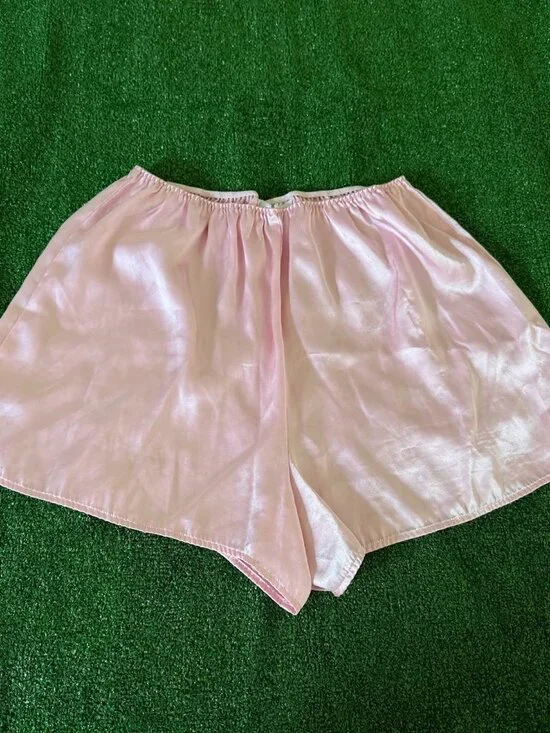 Secret Treasures High Waist Satin Light Pink Coquette Pajama Shorts Size L