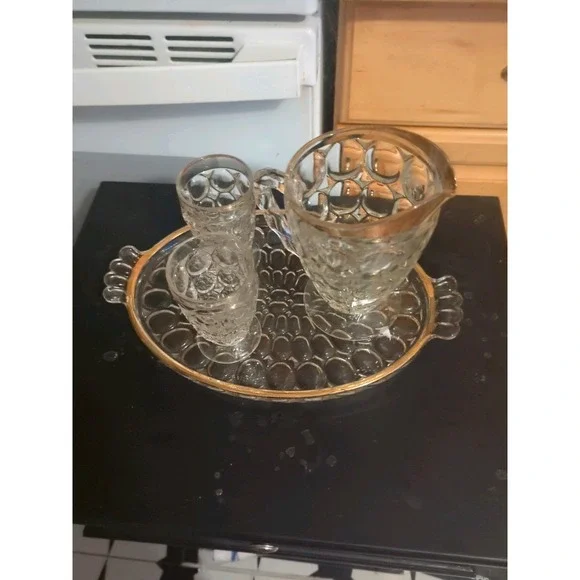Crystal Pitcher And 2 Glasses With Tray. All Have Gold Trim‎ In Great Shape.