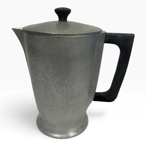Vintage Club Hammercraft Aluminum Pitcher with Lid Hammered Metal Silver Black