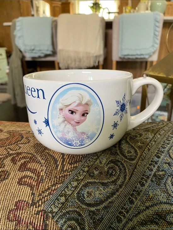 DISNEY'S Frozen Elsa “Snow Queen” Large Mug/Bowl
