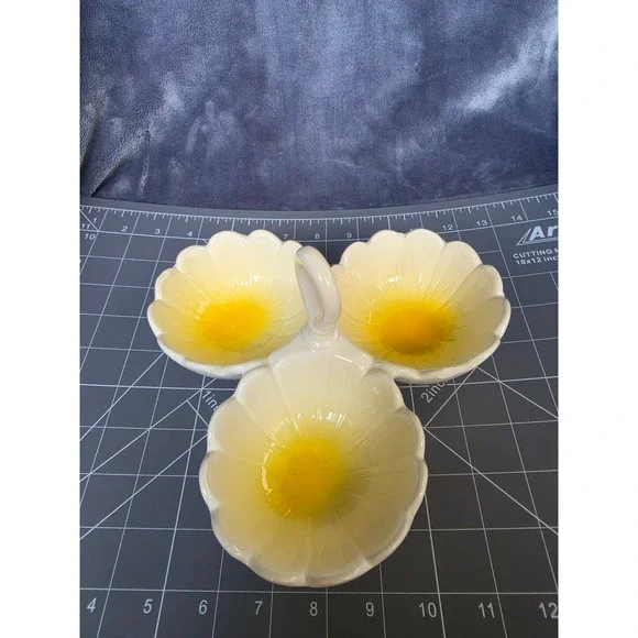 Harry & David Ceramic 3 Section Condiment Server Yellow Flower Petal Bowl Handle