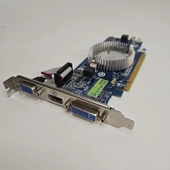 Gigabyte ATI Radeon HD 4350 GV-R4350C-512I 512MB Video‎ Graphics Card