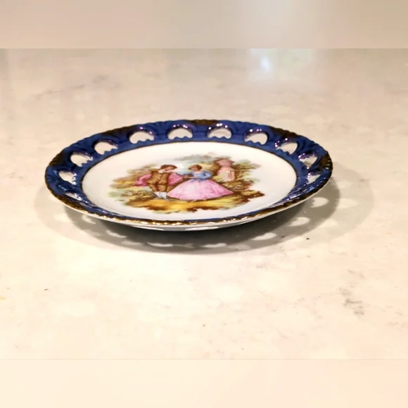 Antique Saucer With Victorian Look Reticulated Saucer 1932s and Bowl 5