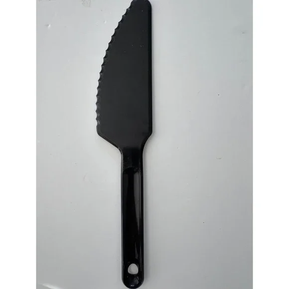 Tupperware Black Plastic Serrated Pie Cake Server Slicer Utensil 11 Inch