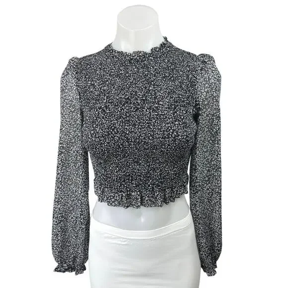 Aritzia Wilfred Tempest Black Floral Smocked Puff Sleeve Crop Top Blouse Sz 2XS