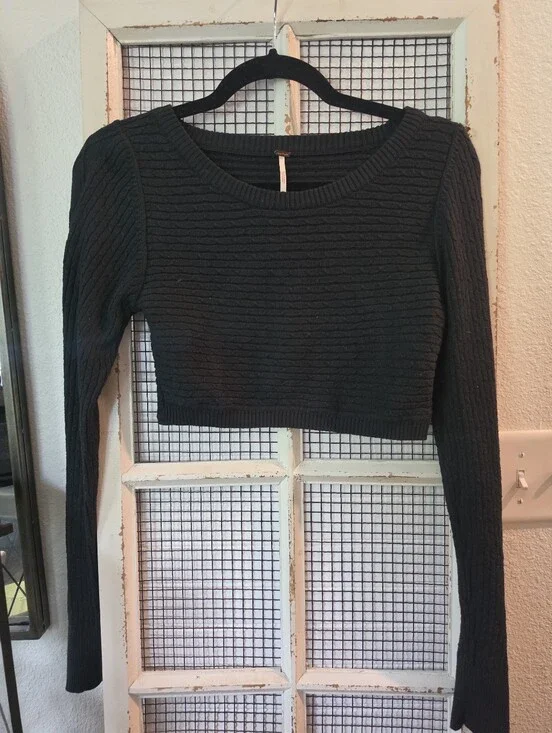 Free People Black Cropped Top