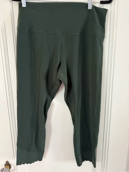 Align HR 23” Size 14