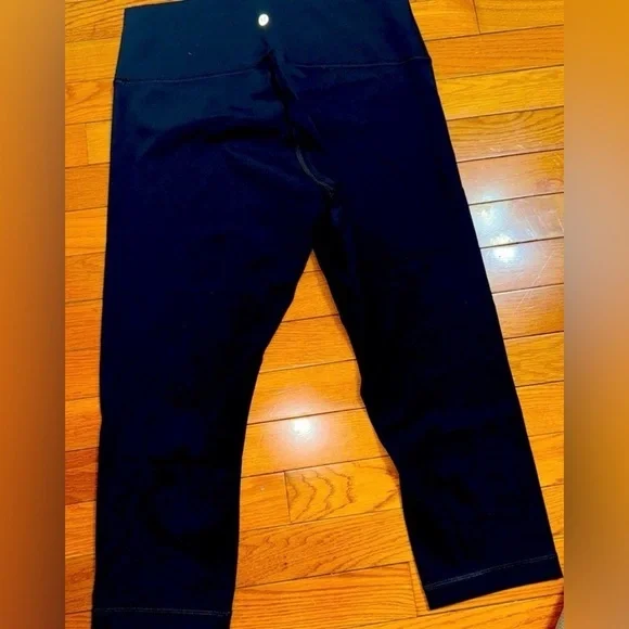 Lululemon Wunder under leggings