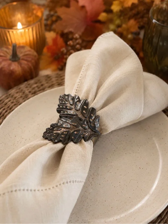 NEW Anthropologie Napkin Rings, Leaf Motif 🍁, Set of 3