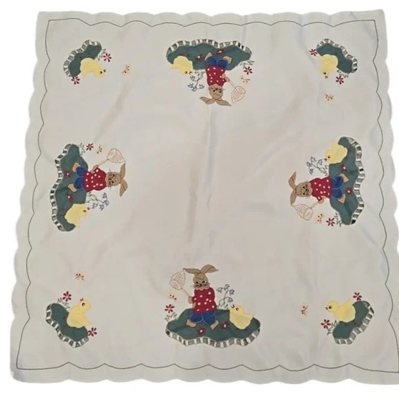 Vintage Easter Bunny Chick Embroidered Tablecloth‎ Scalloped Edge Square 32x32