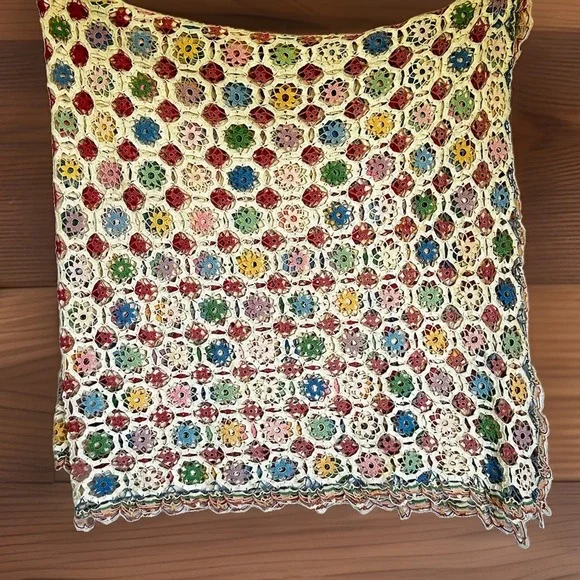 VTG Hand Crocheted Floral Heirloom Tablecloth Colorful & Ecru 60x60