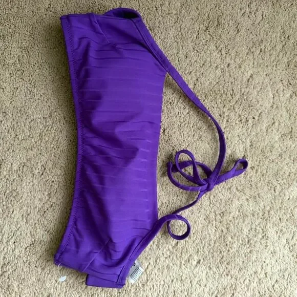 Lululemon Women's Purple Bikini-and-tankini-tops