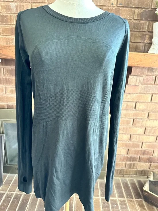 Lululemon Swiftly Tech Long Sleeve Shirt 2.0 Black Size 10