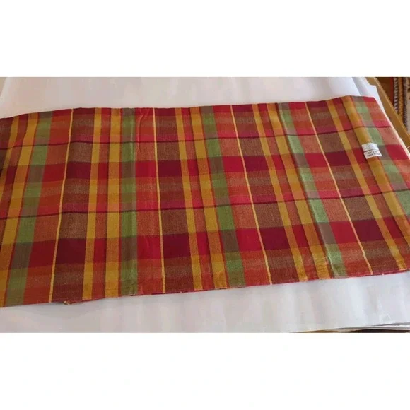 100% Cotton Plaid Handloom TABLECLOTH By‎ Primitive Artisans Inc 60x60