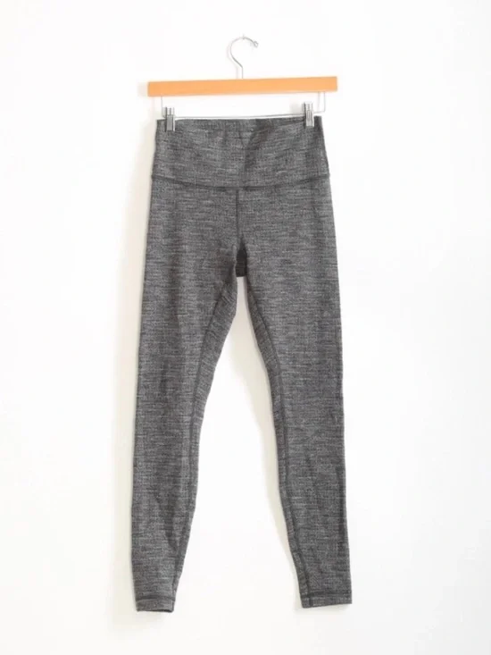 Lululemon Wunder Under High Rise gray textured leggings Sz. 8 $98