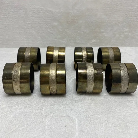Set of 8 Vintage Brass Napkin‎ Rings with Textured Band Dining Table Decor
