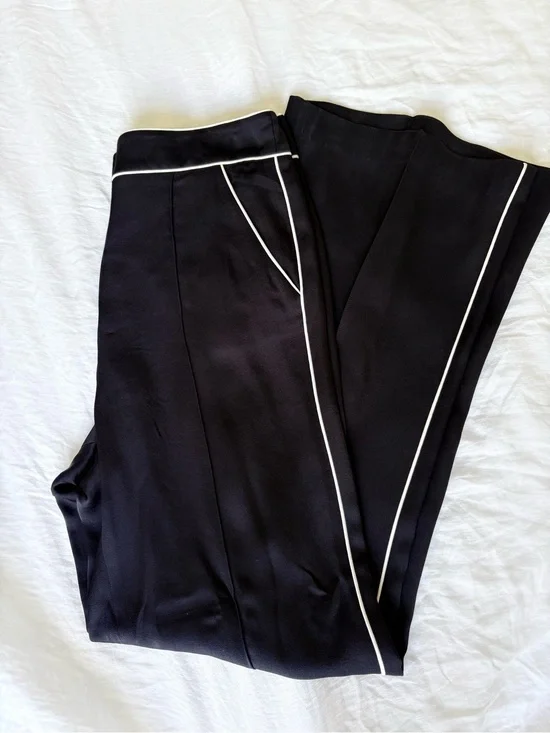 Veronica Beard Black Wide-Leg Pants with White stripe size 6 business casual