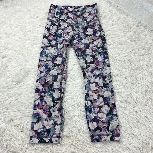 Lululemon Align Crop *21