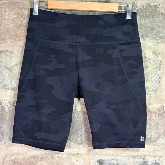 Sweaty Betty Power 9 Inch Cycling Shorts Black Camo Womens Size 8 Gymwear Yoga