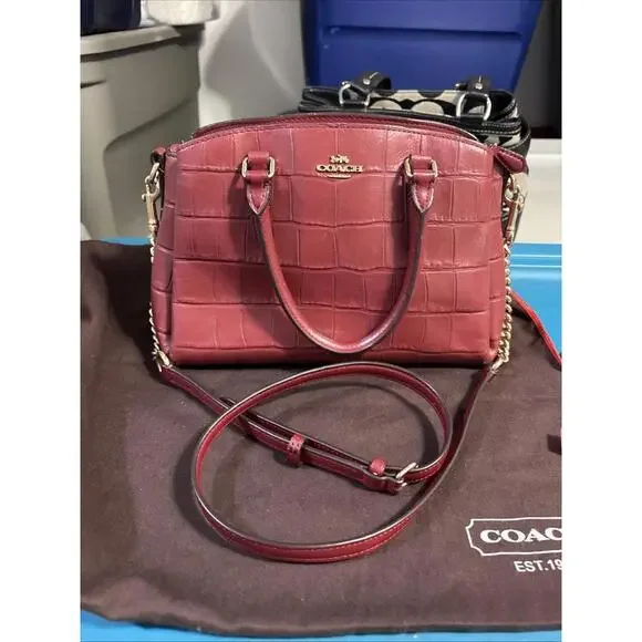 Coach Crocodile Leather Handbag Shoulder Bag Red‎ Beautiful
