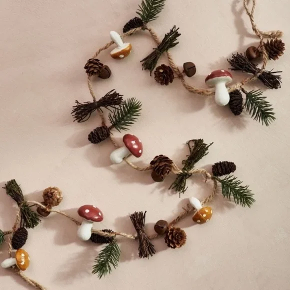 Forest Garden‎ Garland
