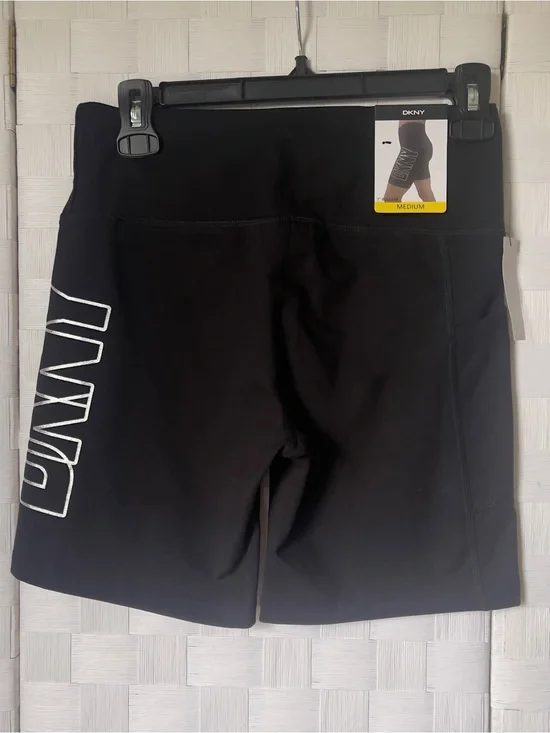 DKNY athletic shorts with logo on the leg - Medium