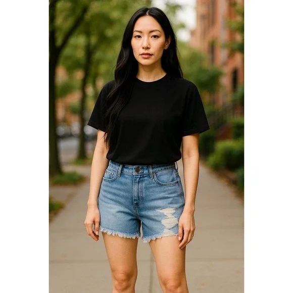 CELLO Women's Size S Distressed Denim Cutoff Shorts‎ Size Small