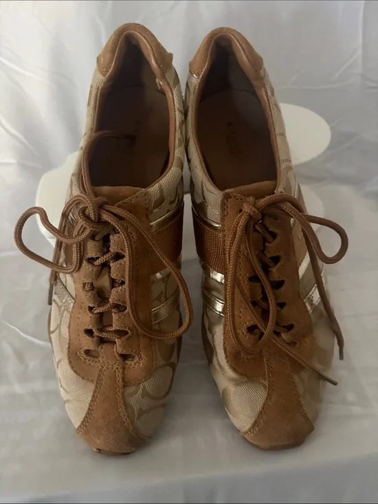 Coach Women's Tan and Metallic Accent Signature Sneakers
